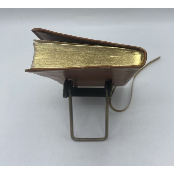 "Jesus Of Nazareth" Brown Faux Leather Bound Book Gold Tone Edges Ribbon Marker - Picture 6 of 16